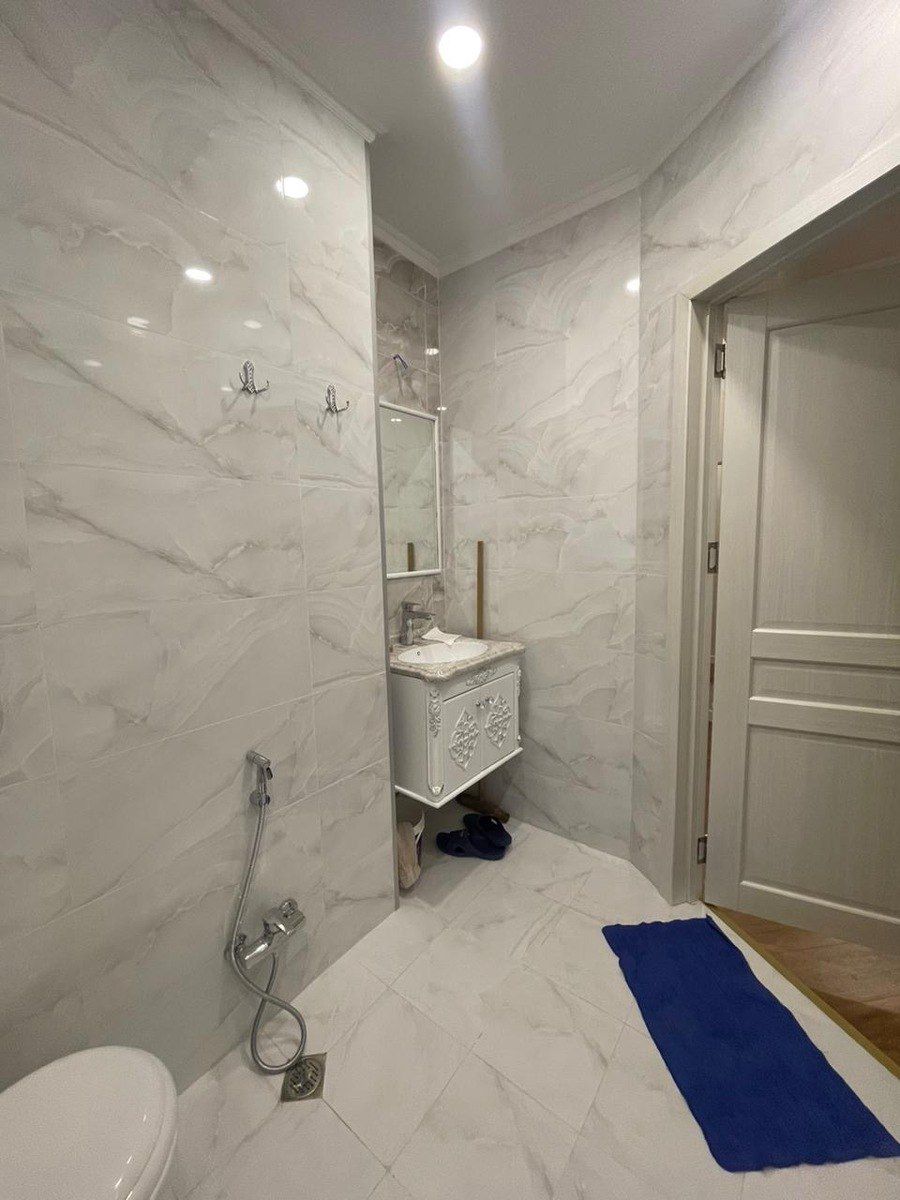 İcarəyə verilir 2 otaqlı yeni tikili 75 m² — Mənzil, Bakı (5)
