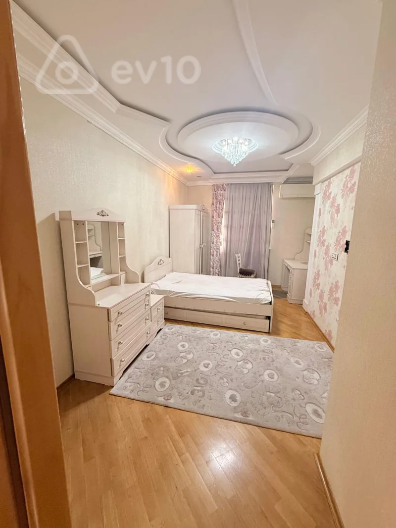 3 otaqlı mənzil, 137 m², Tələt Şıxaliyev küçəsi — kirayə — Mənzil, Bakı (6)