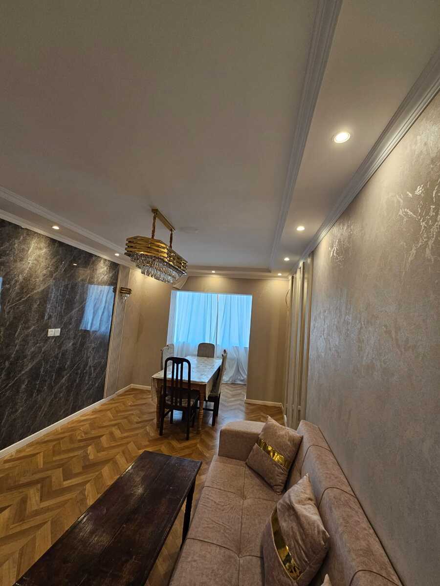 Satılır 4 otaqlı köhnə tikili 120 m² — Mənzil, Bakı (3)