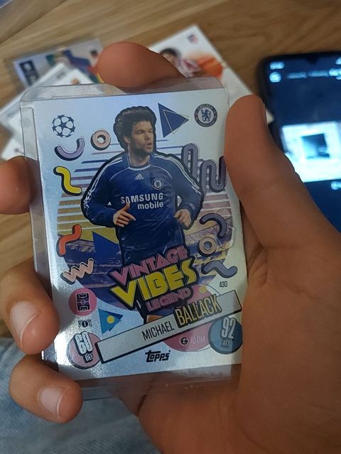 Topps Match Attax “Vintage Vibes – Legend” kolleksiya kartı - Mövzu — Sumqayıt