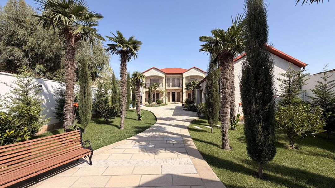 Satılır 6 otaqlı həyət evi/bağ evi 550 m² — Ev, villa, Bakı