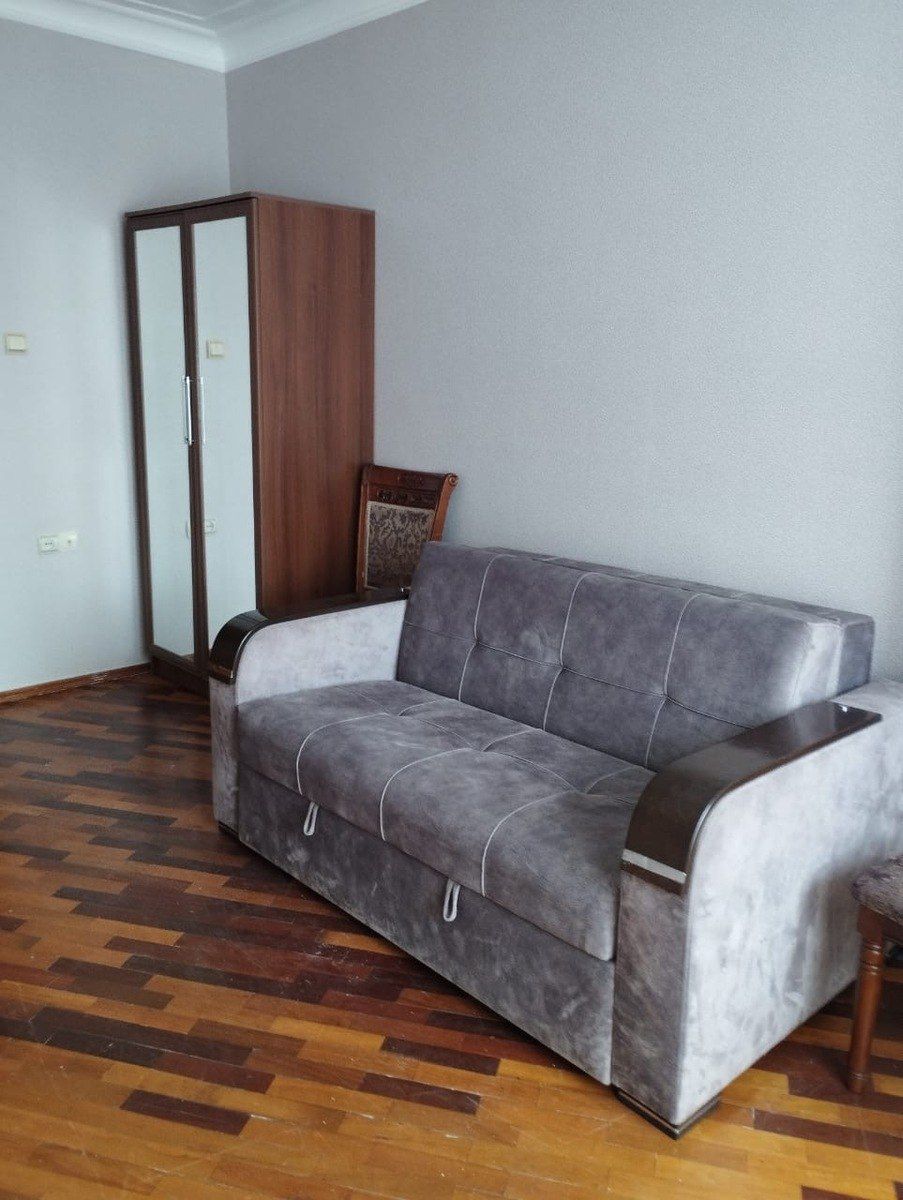 Satılır 3 otaqlı köhnə tikili 80 m² — Mənzil, Bakı (2)