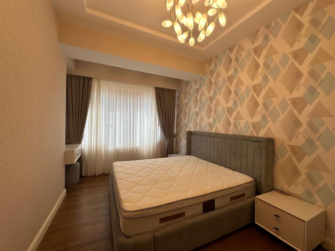 İcarəyə verilir 5 otaqlı yeni tikili 260 m² — Mənzil, Bakı (8)