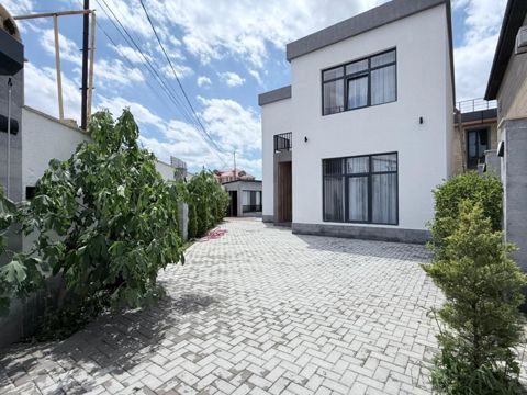 Satılır 5 otaqlı həyət evi/bağ evi 160 m² — Bakı
