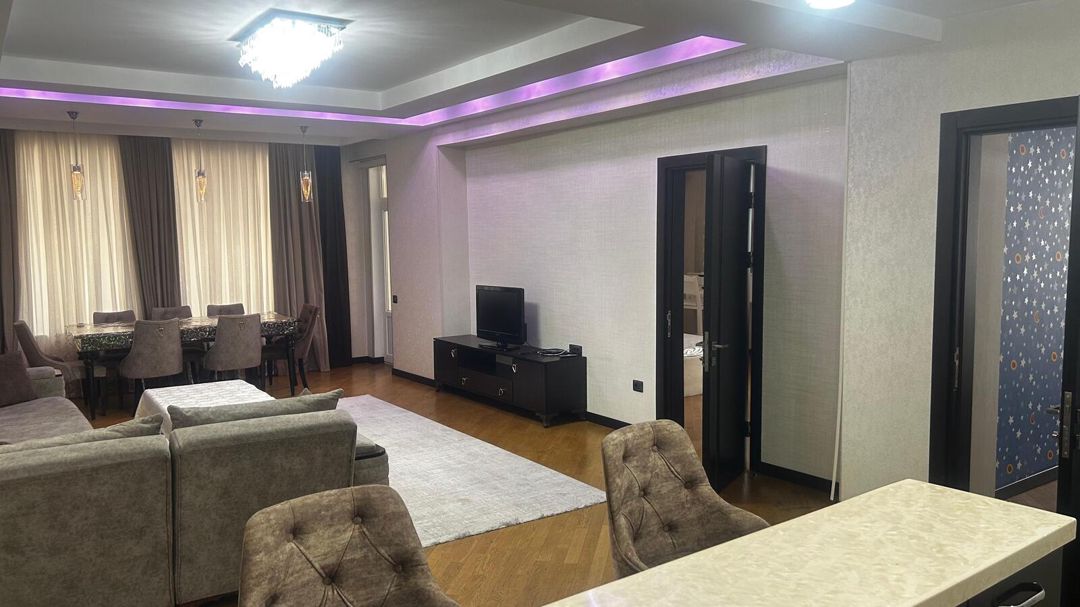 İcarəyə verilir 3 otaqlı yeni tikili 114 m² — Mənzil, Bakı (6)