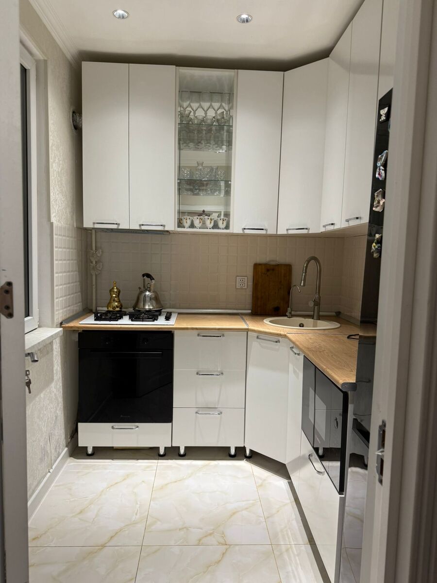 Satılır 2 otaqlı köhnə tikili 75 m² — Mənzil, Bakı (10)