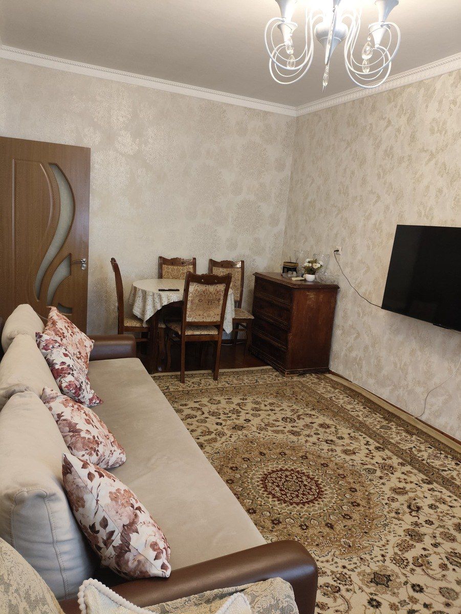Satılır 3 otaqlı köhnə tikili 85 m² — Mənzil, Bakı (2)