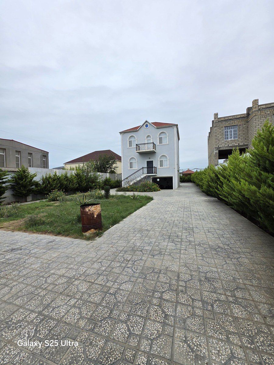 İcarəyə verilir 4 otaqlı həyət evi/bağ evi 130 m² — Ev, villa, Bakı