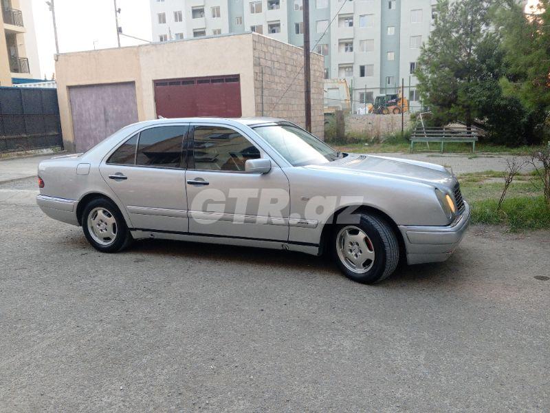 Mercedes E 220 2.2 L, 1998, 453 123 km — Avtomobillər, Yevlax (3)