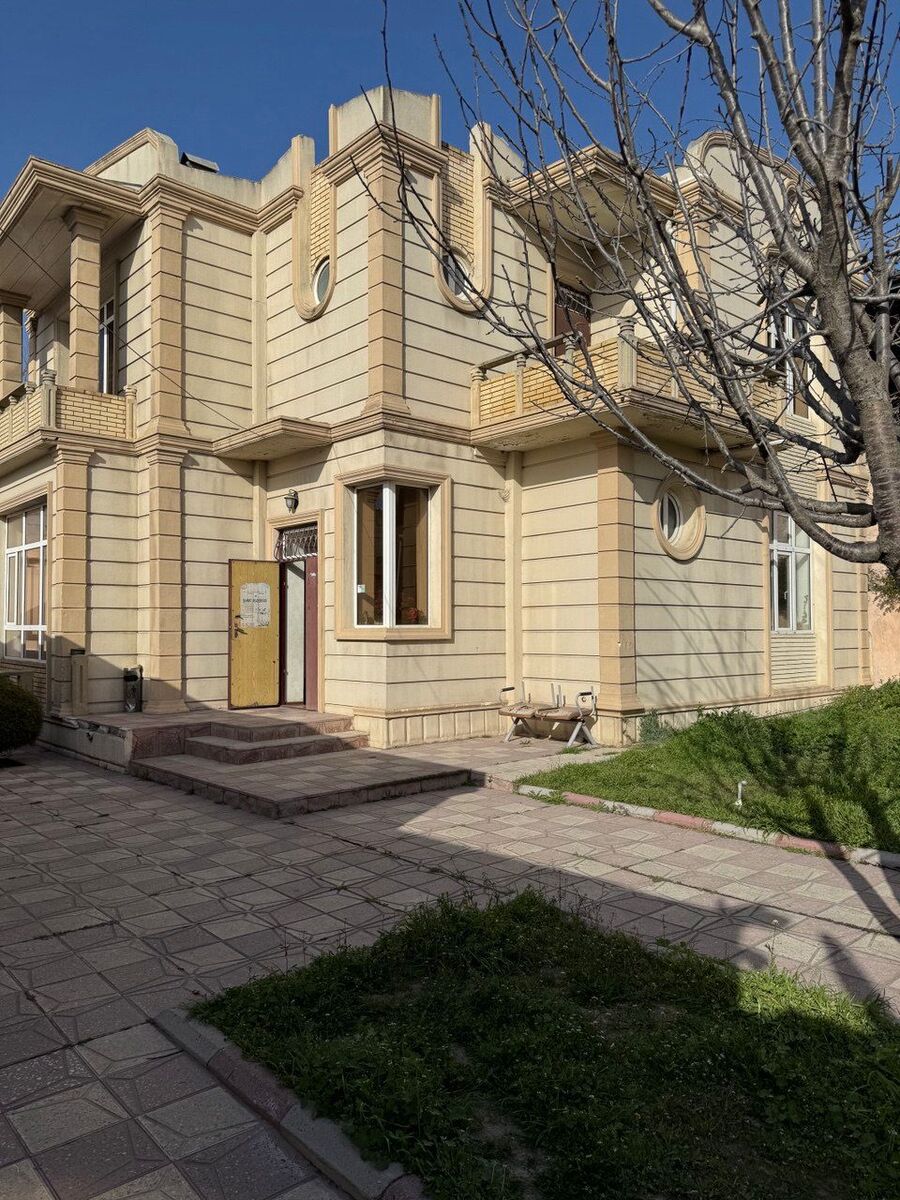 Satılır 8 otaqlı həyət evi/bağ evi 230 m² — Ev, villa, Bakı (2)