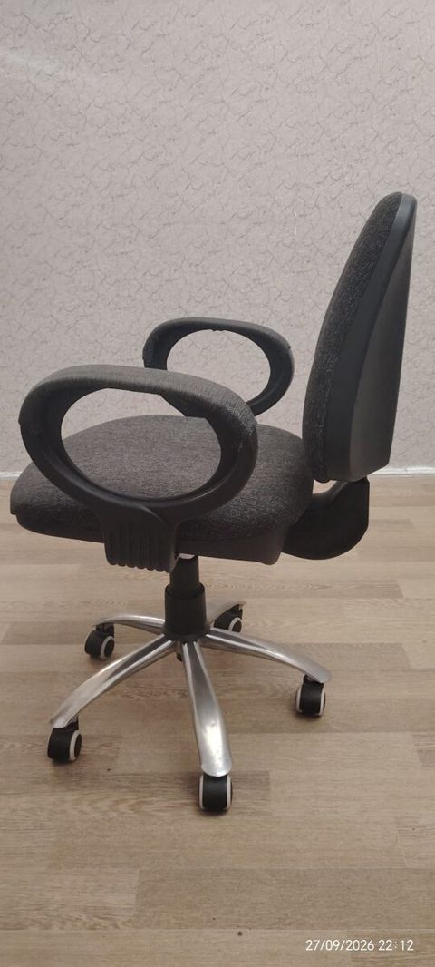 Ofis kreslosu — Bakı