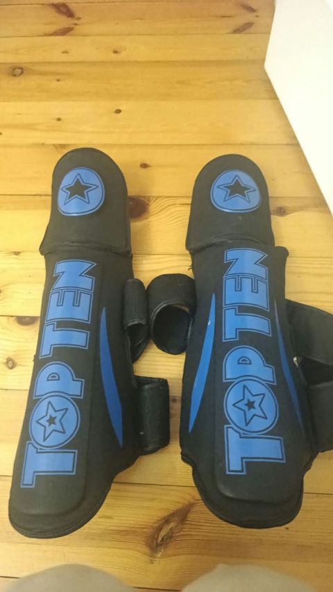 Məhsul: Top Ten baldır və ayaqüstü qoruyucu (shin guard + instep) — Bakı