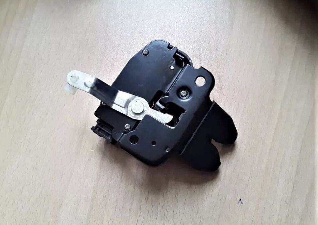 Universal auto Tiida, Yeni — Avtomobil elektrikası, Bakı (3)