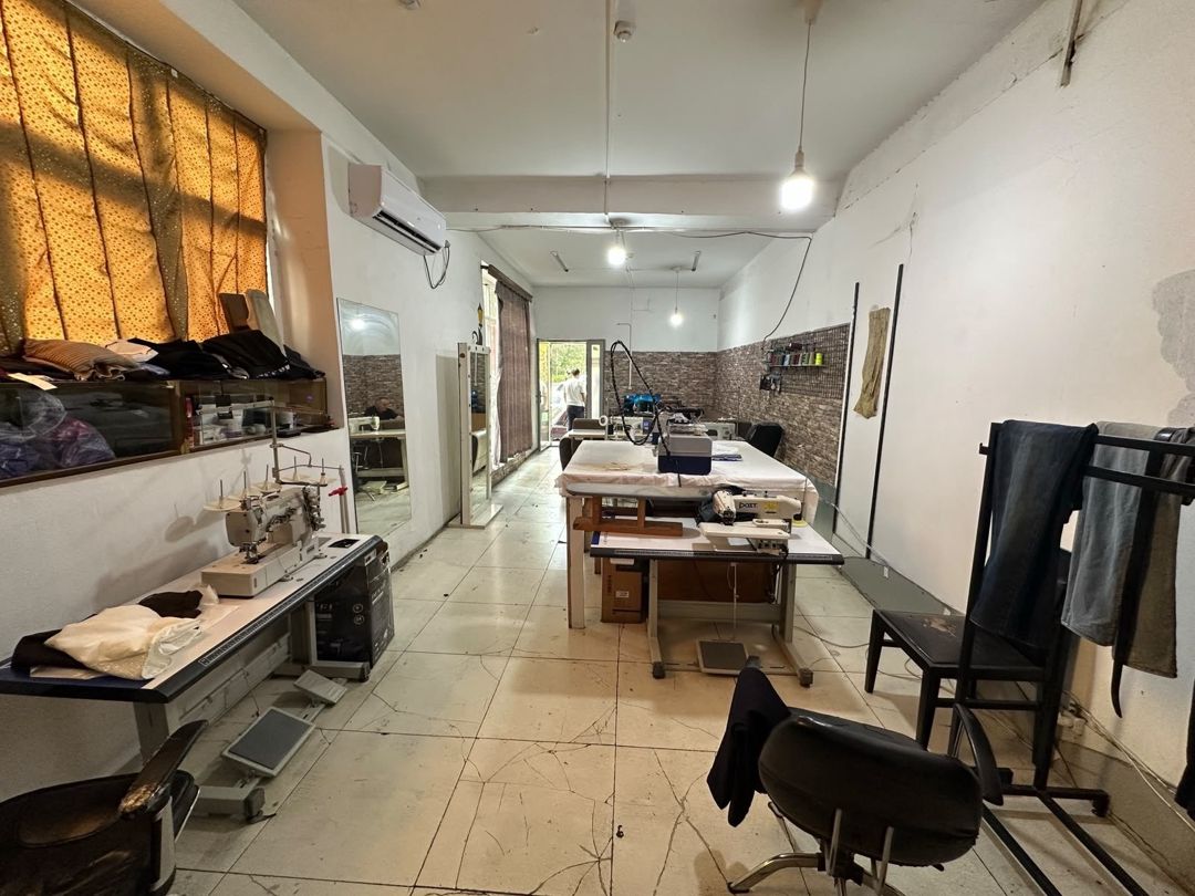 Satılır obyekt 350 m² — Əmlak, Bakı