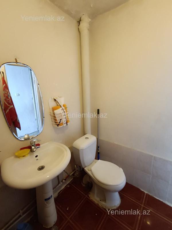 Satılır 1 otaqlı Bina evi menzil (Köhnə tikili), 30 m², 3-cü mikrorayon — Mənzil, Sumqayıt (9)