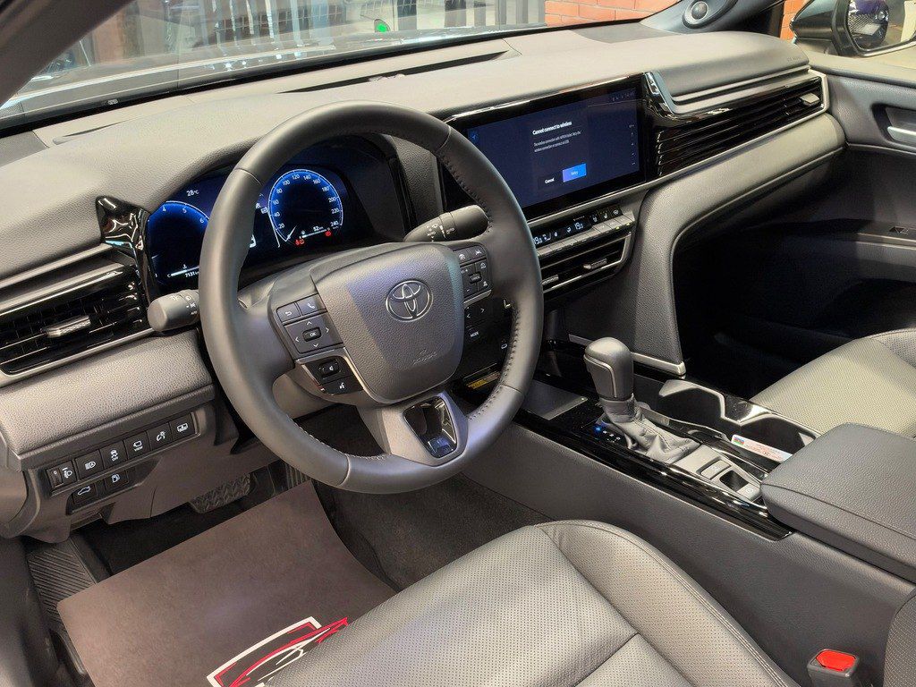 Toyota Camry, 2.5 L, 2026 il, 5 000 km — Avtomobillər, Bakı (9)