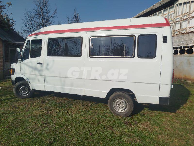 Mercedes 208 D 2.3 L, 1993, 350 000 km — Avtomobillər, Balakən