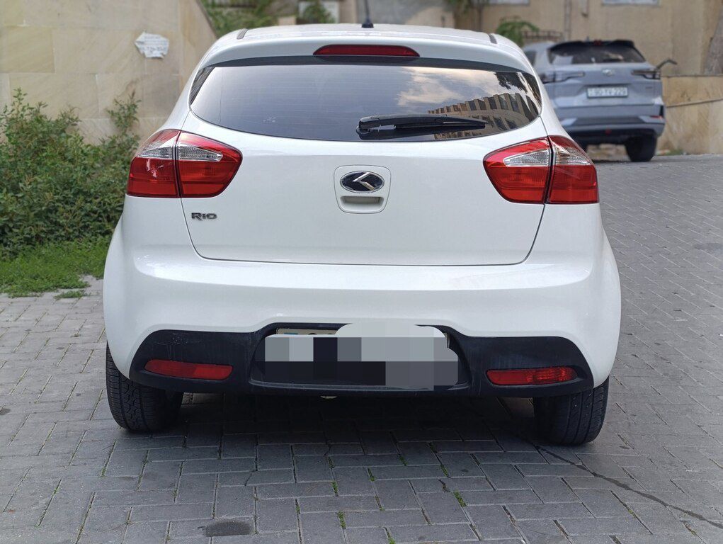 Kia Rio, 1.6 L, 2013 il, 281 000 km — Avtomobillər, Bakı (4)