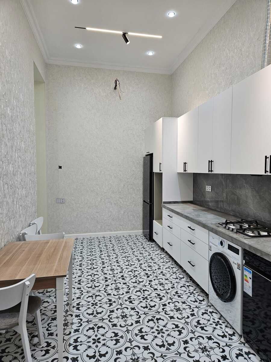 İcarəyə verilir 3 otaqlı köhnə tikili 85 m² — Mənzil, Bakı (8)