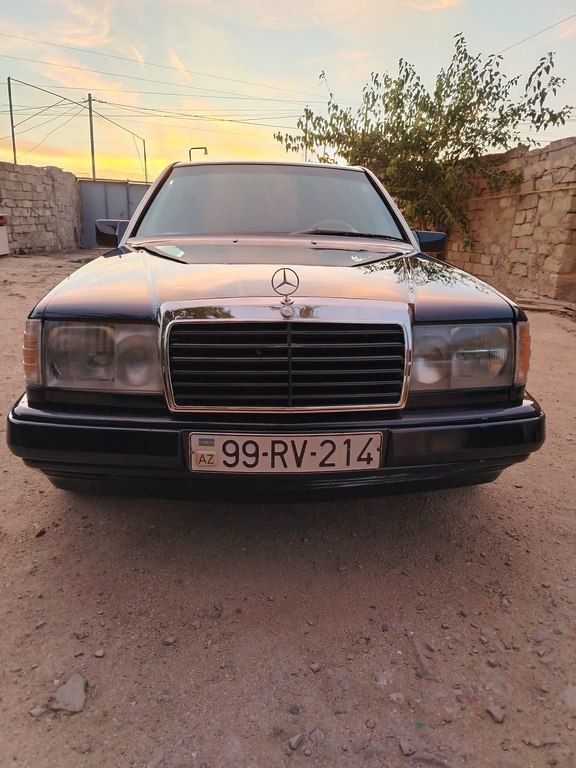 Mercedes 200 D, 2.0 L, 1990 il, 299 908 km 99-RV-214 — Avtomobillər, Bakı (11)