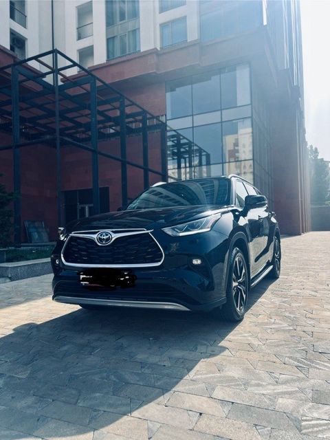 Toyota Highlander, 2.5 L, 1.6 kWh, 2022 il, 16 300 km — Bakı