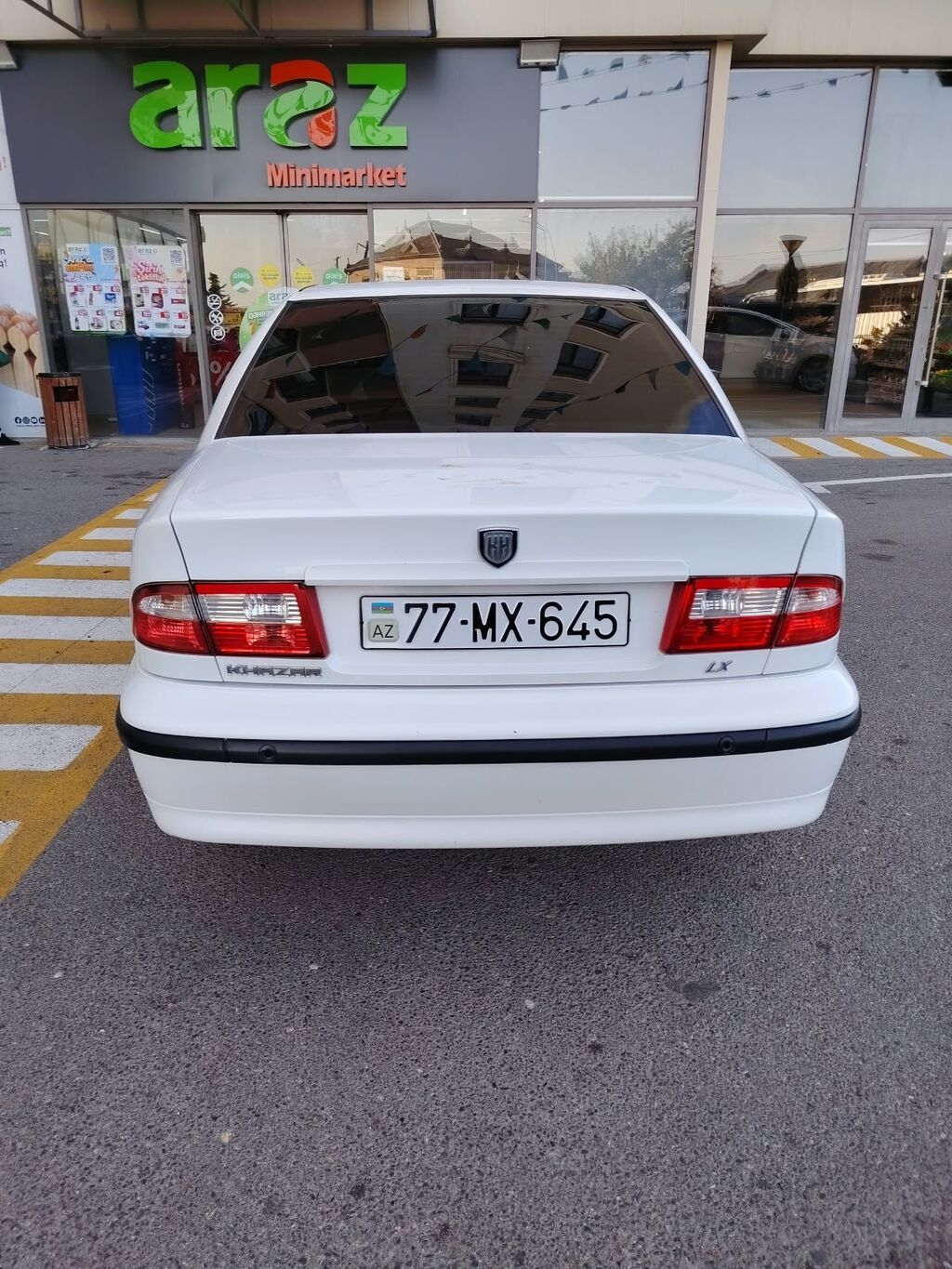 Kia Cerato/Hyundai Accent sinfində 4 qapılı sedan – Khazar/LX (ağ 77-MX-645 — Avtomobillər, Digah (2)