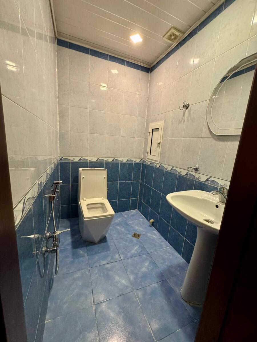 Satılır 4 otaqlı yeni tikili 190 m² — Mənzil, Bakı (10)