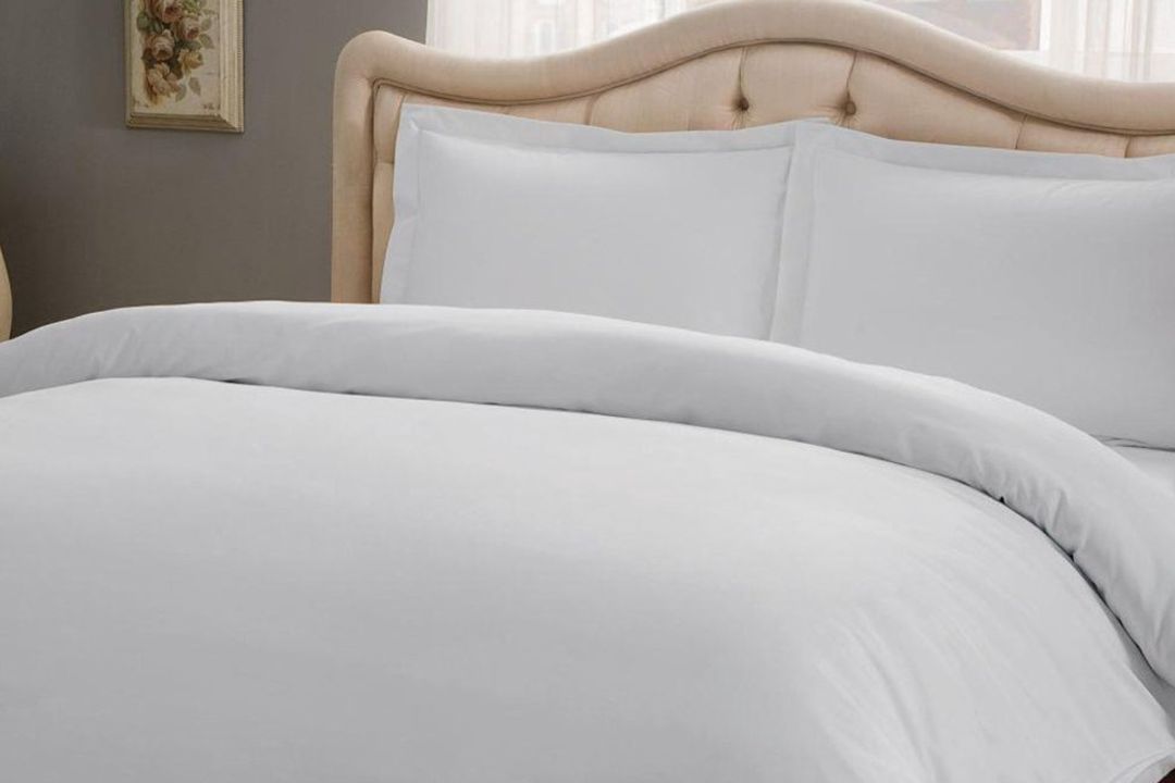 Yataq dəsti Taç Saten Basic, yorğan üzü 200x220 sm, mələfə 230x260 sm, 2 əd yastıq üzü 50x70 sm, ikinəfərlik, boz — Mallar, Bakı (2)