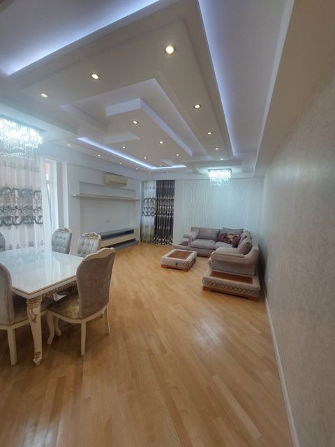 Satılır 2 otaqlı yeni tikili 85 m² — Bakı