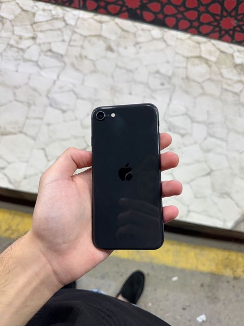 IPhone SE 2020, 64 GB, Qara, Barmaq izi, Simsiz şarj, Sənədlərlə — Digah