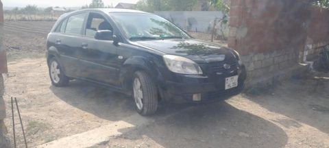 Kia Rio: 1.5 l 2006 il Hetçbek — Bakı