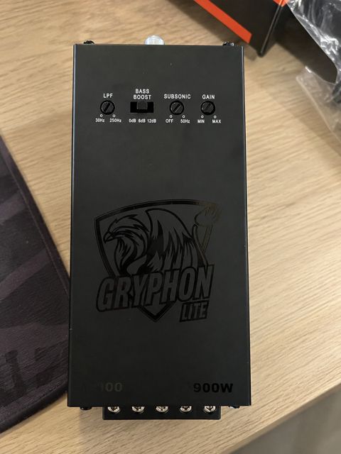Monoblok səsgücləndirici 900RMS — Bakı