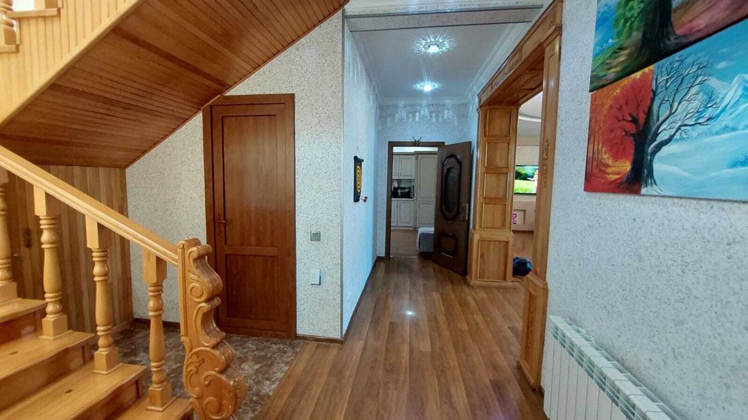 Satılır 5 otaqlı həyət evi/bağ evi 200 m² — Ev, villa, Bakı (10)