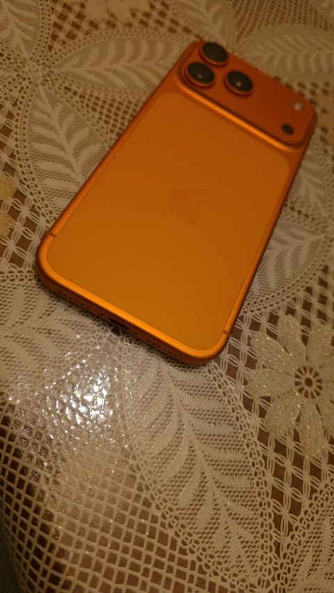 IPhone 17 Pro Max, 256 GB, Narıncı, Face ID — Bakı