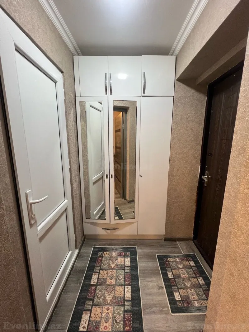 Satılır 2 otaqlı Mənzil Köhnə tikili 45 m² Bakı, Xətai r., Həzi Aslanov — Bakı