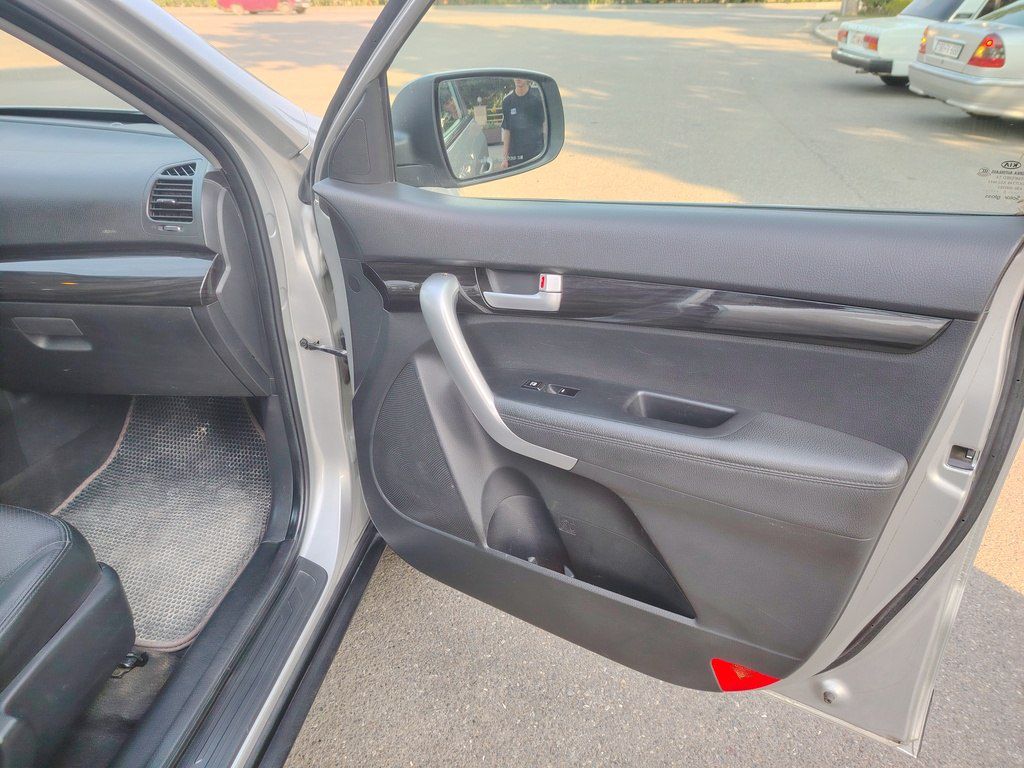 Kia Sorento, 2.0 L, 2010 il, 271 000 km 99-RY-688 — Avtomobillər, Bakı (8)
