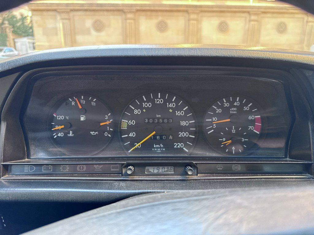 Mercedes 190, 2.0 L, 1991 il, 303 563 km 90-CE-991 — Avtomobillər, Bakı (9)