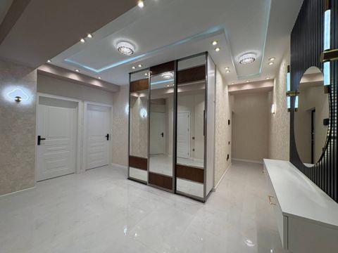 Satılır 2 otaqlı yeni tikili 90 m² — Bakı