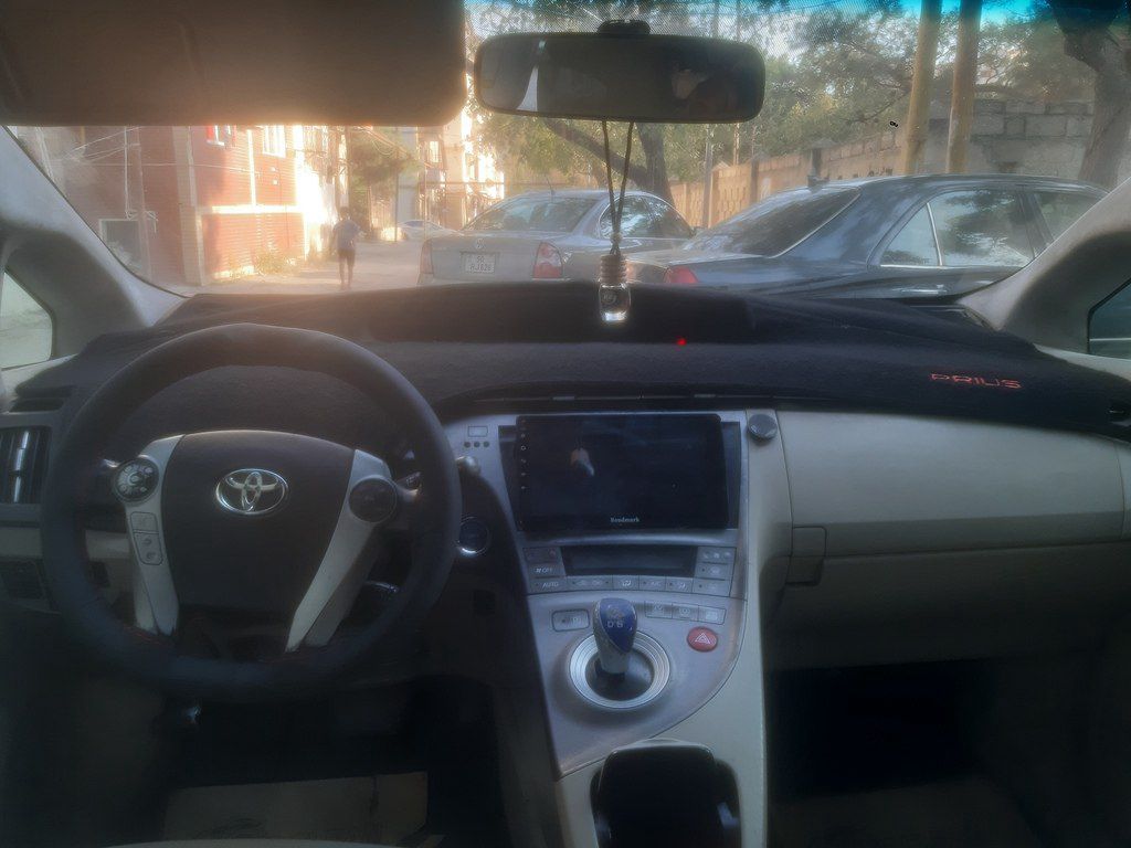 Toyota Prius, 1.8 L, 1.3 kWh, 2015 il, 300 000 km 77-PK-189 — Avtomobillər, Bakı (5)