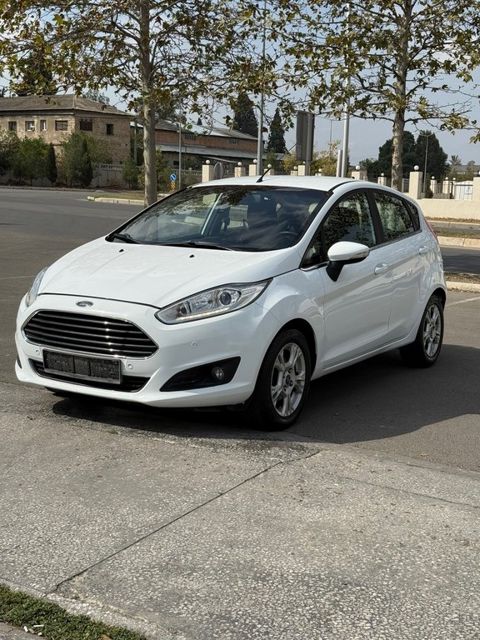 Ford Fiesta, 1.6 L, 2013 il, 134 823 km — Gəncə