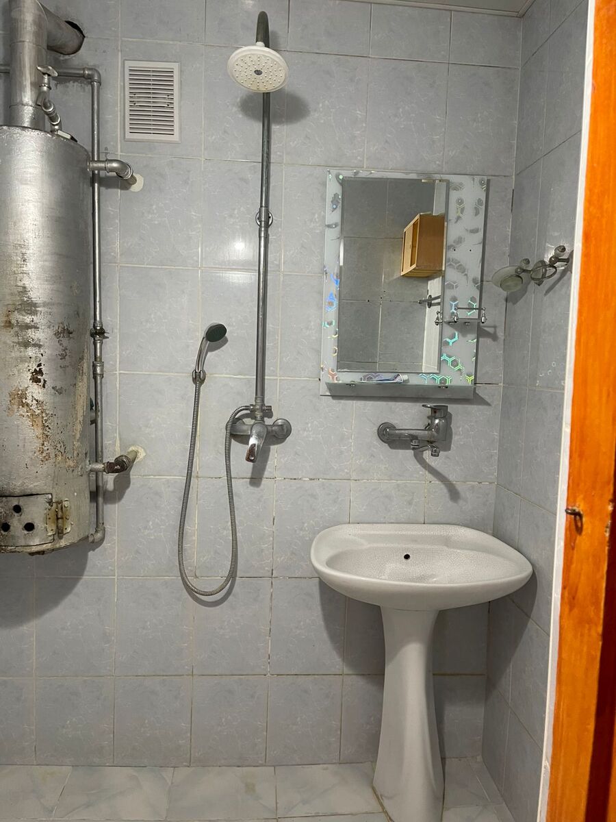 İcarəyə verilir 3 otaqlı köhnə tikili 75 m² — Mənzil, Gəncə (4)