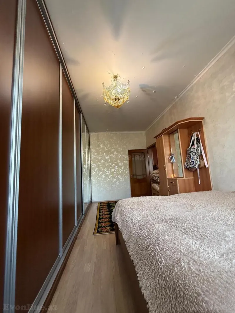 Satılır 4 otaqlı Mənzil Köhnə tikili 100 m² Bakı, Xətai r., Həzi Aslanov m — Mənzil, Bakı (6)
