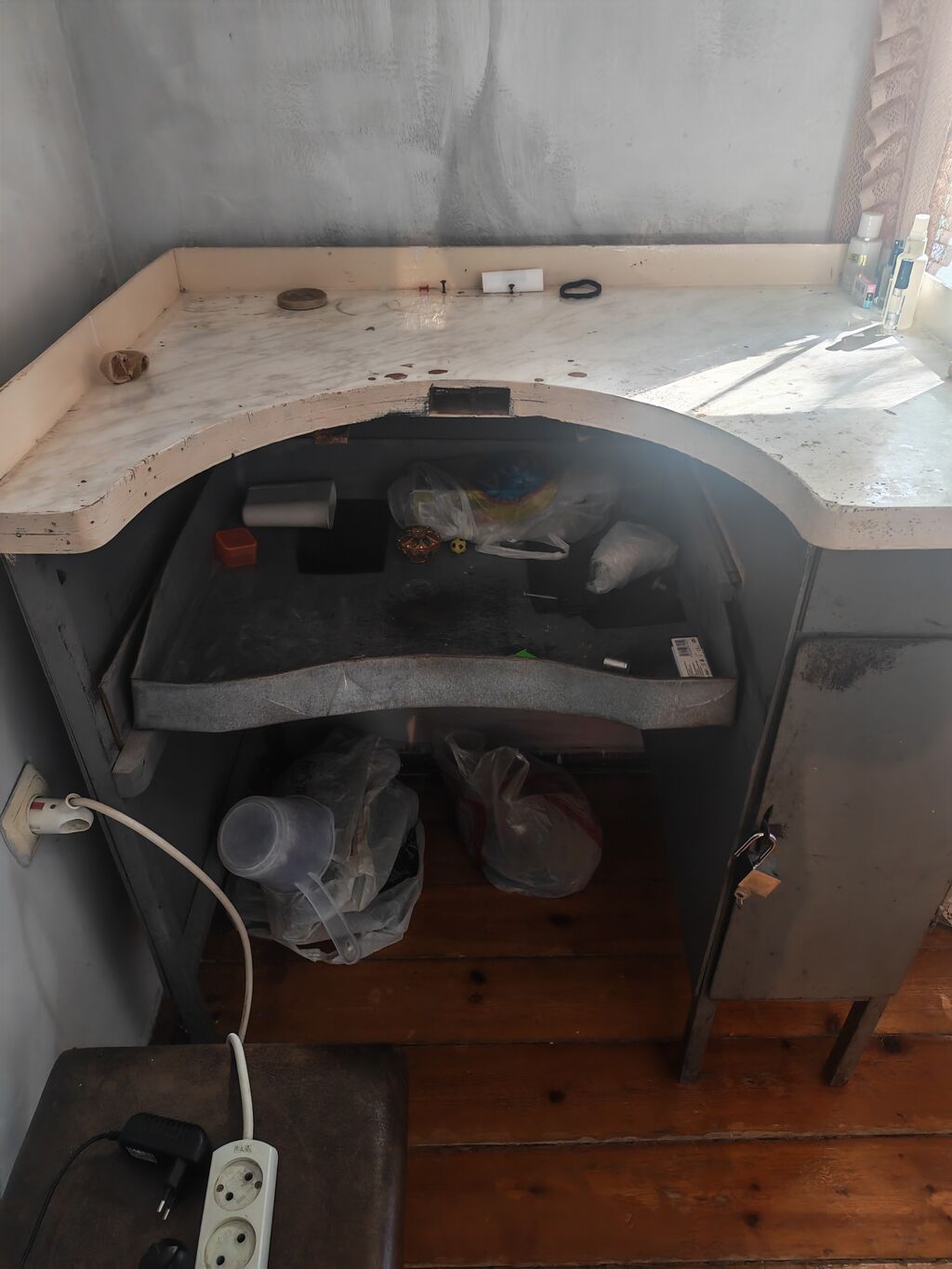 Metal işçi masası – laboratoriya/usta zerger üçün - Material: möhkəm — Kompüter masaları və kresloları, Bakı (3)