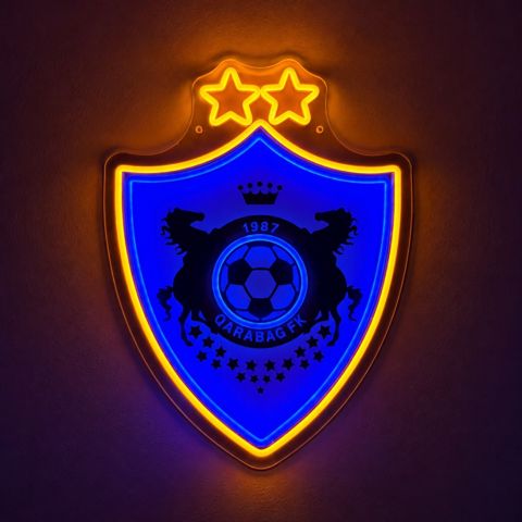 Neon divar işığı Qarabağ FK — Bakı