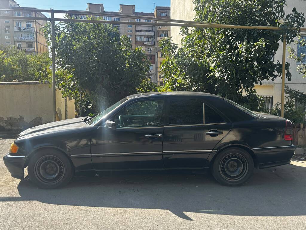 Mercedes C 230, 2.3 L, 1999 il, 352 000 km — Avtomobillər, Bakı (2)