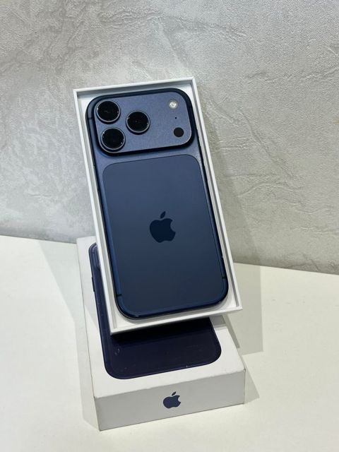 Apple iPhone 17 Pro Deep Blue 256GB/12GB — Bakı