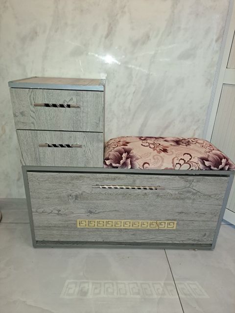 Dəhliz üçün çoxfunksiyalı ayaqqabılıq və oturacaq - Material: ağac — Bakı