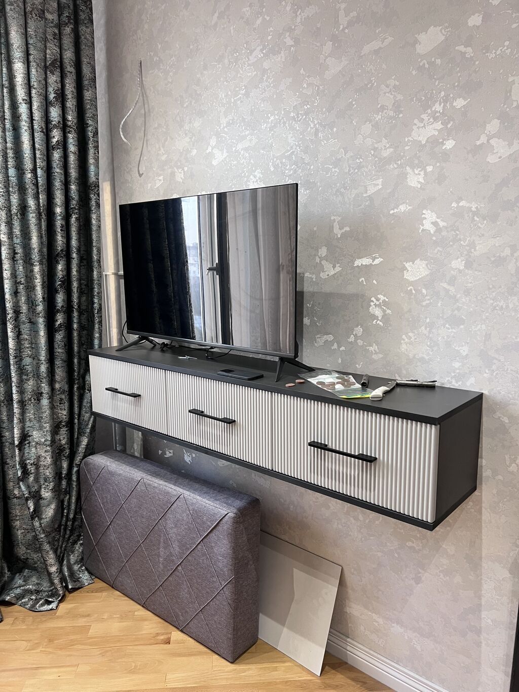 Düz dolab, Yataq otağı üçün, Paltar üçün, Açılan, 6 qapı — Şkaflar, Bakı (2)