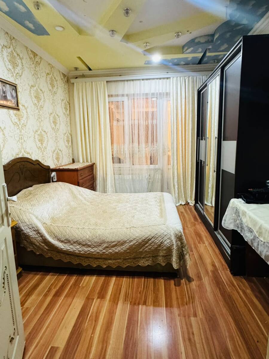 Satılır 4 otaqlı köhnə tikili 100 m² — Mənzil, Bakı (11)