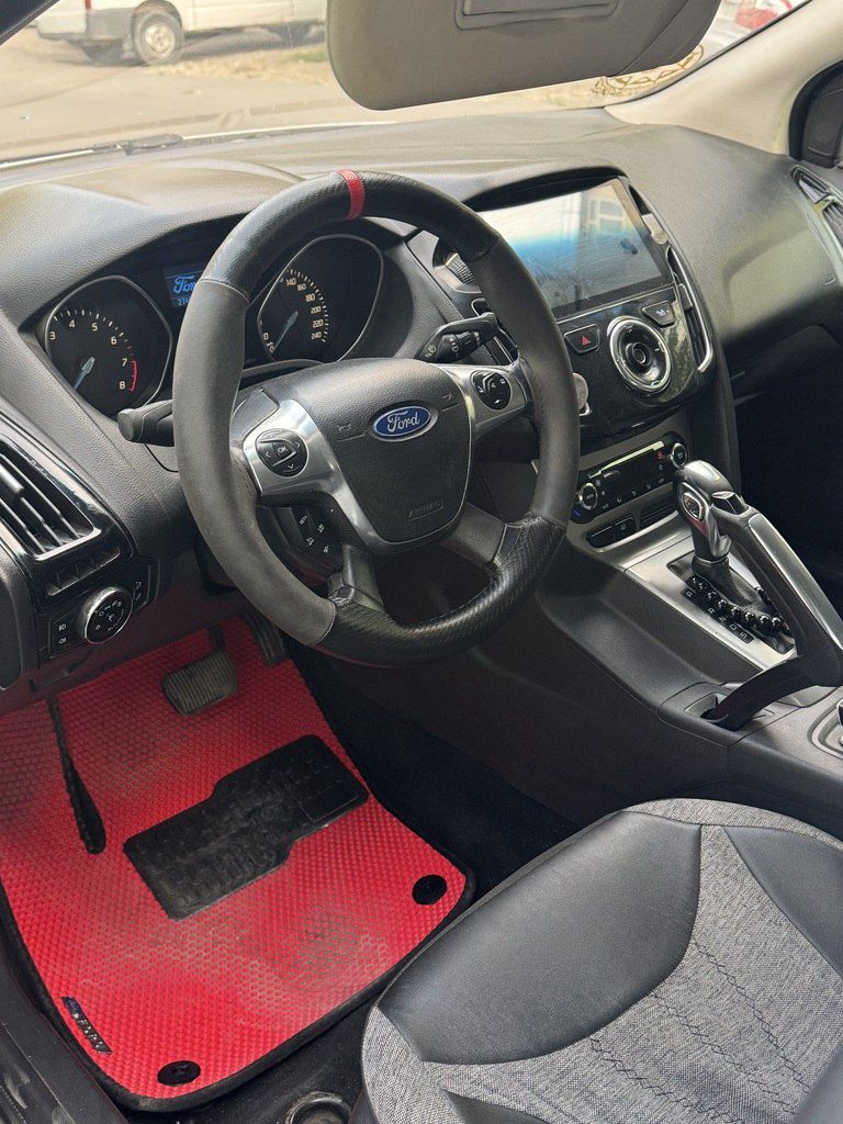 Ford Focus, 1.6 L, 2013 il, 270 000 km 77-NK-856 — Avtomobillər, Bakı (3)